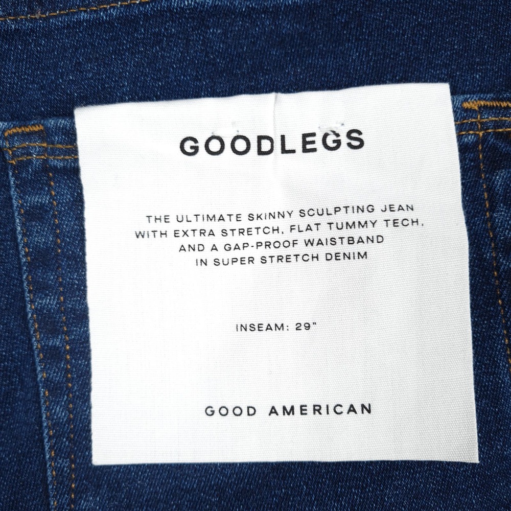 Good American Skinny Jeans in Dark Blue Wash - Picture 14 of 16